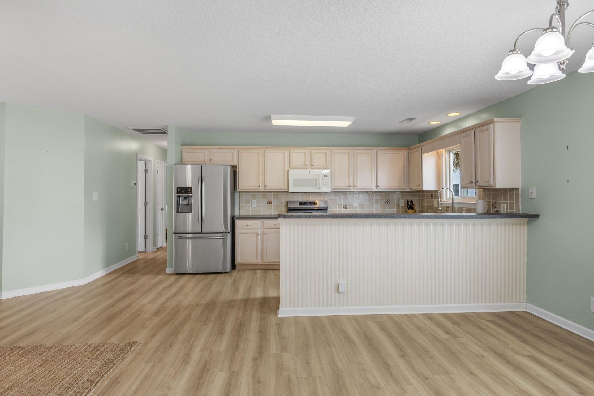 722 Downing Ct.  Photo 10