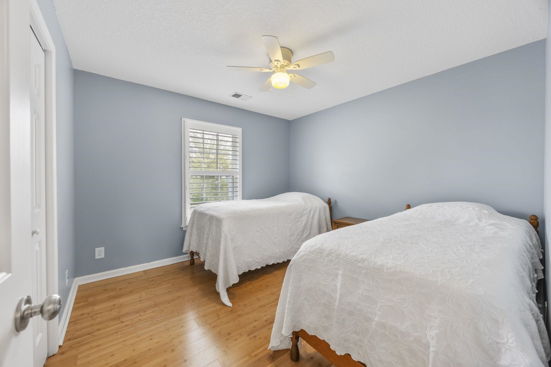 722 Downing Ct.  Photo 17