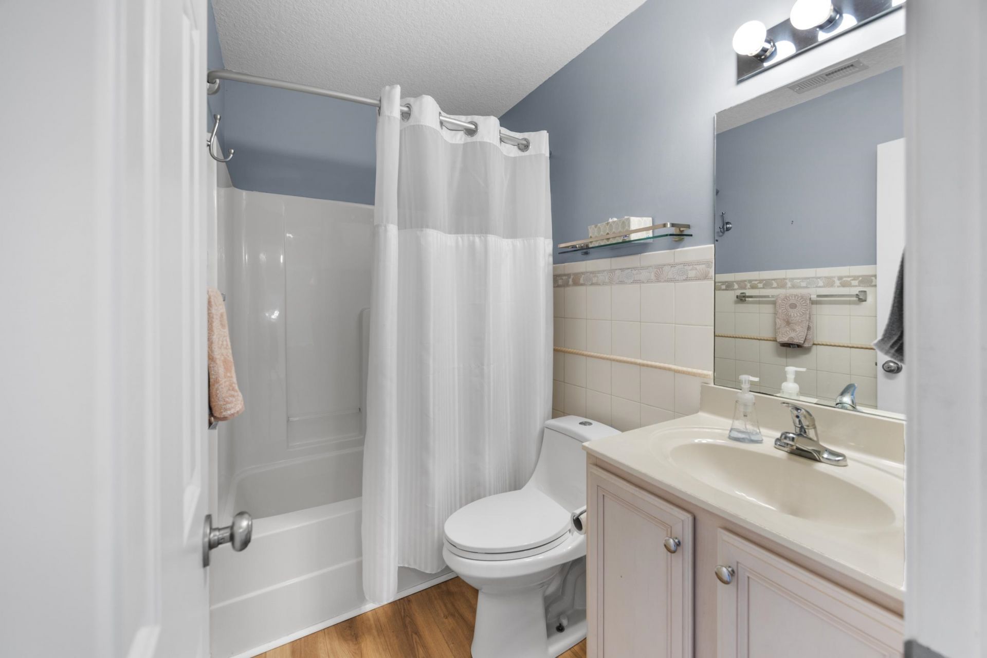 722 Downing Ct.  Photo 19