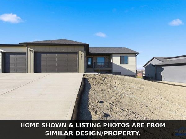 4818 MONDAVI DR, Rapid City, SD 57703