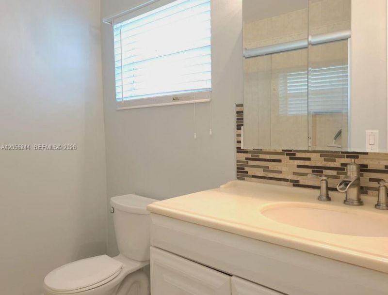 2528 Emory Dr , Unit C, Palm Beach, FL 33415 Photo