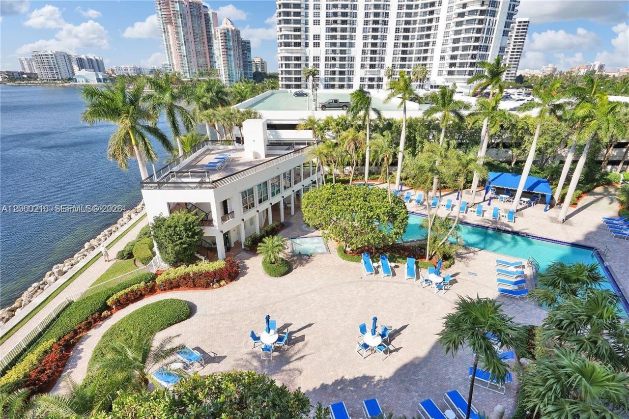 3600 Mystic Pointe Dr, Unit 1111, Aventura, FL 33180 Photo