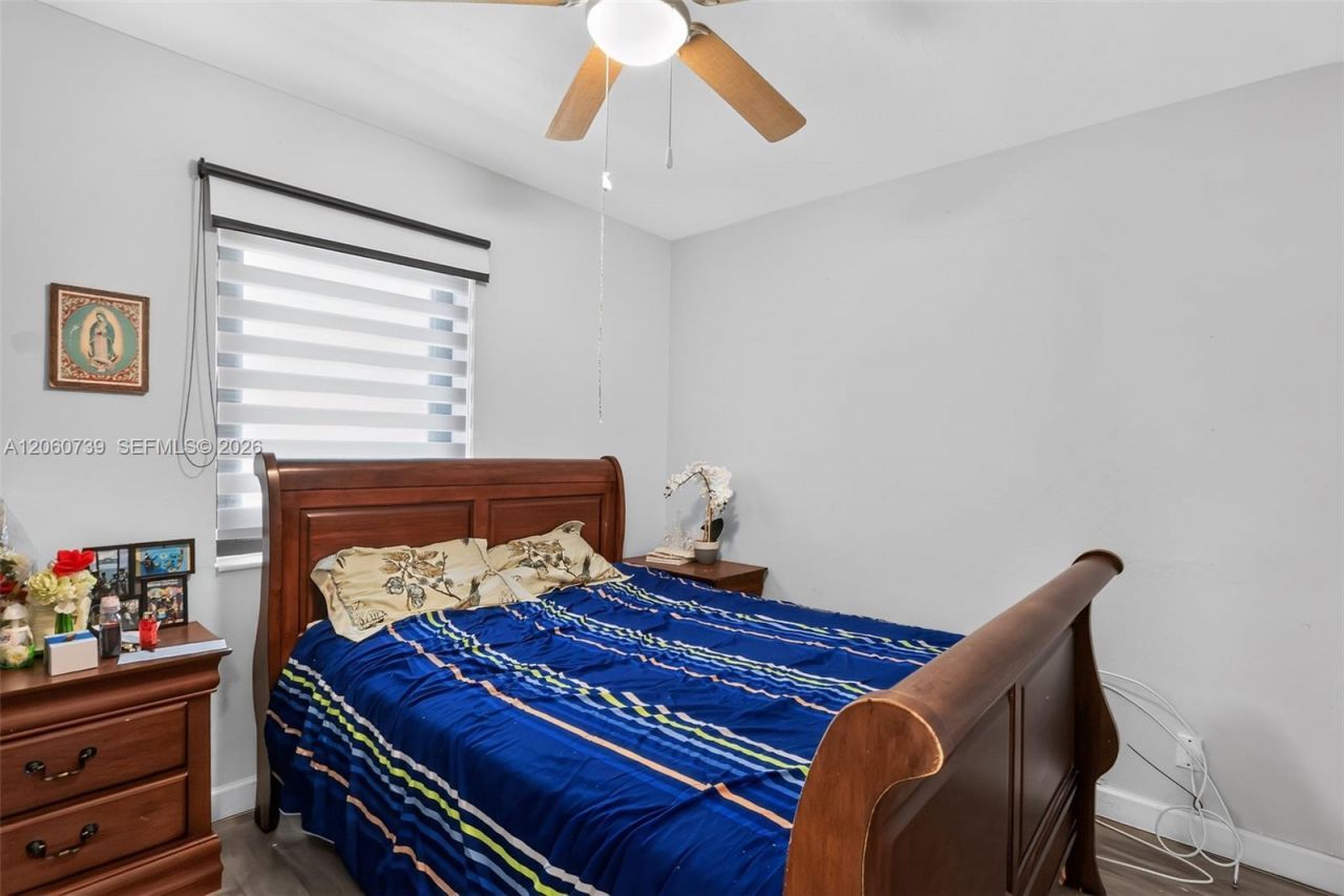 1390 NE 129th St, North Miami, FL 33161 Photo