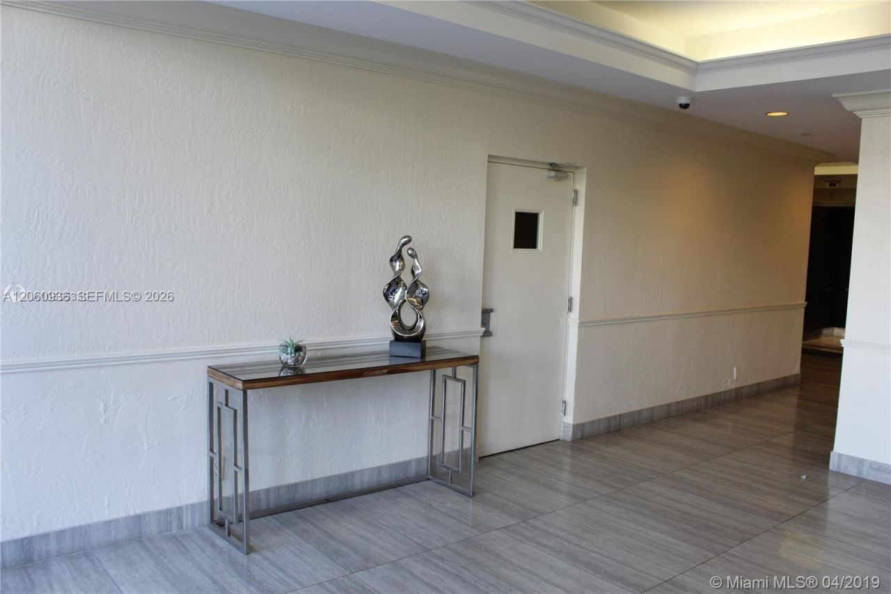 10140 W Bay Harbor Dr, Unit 603C, Bay Harbor Islands, FL 33154 Photo