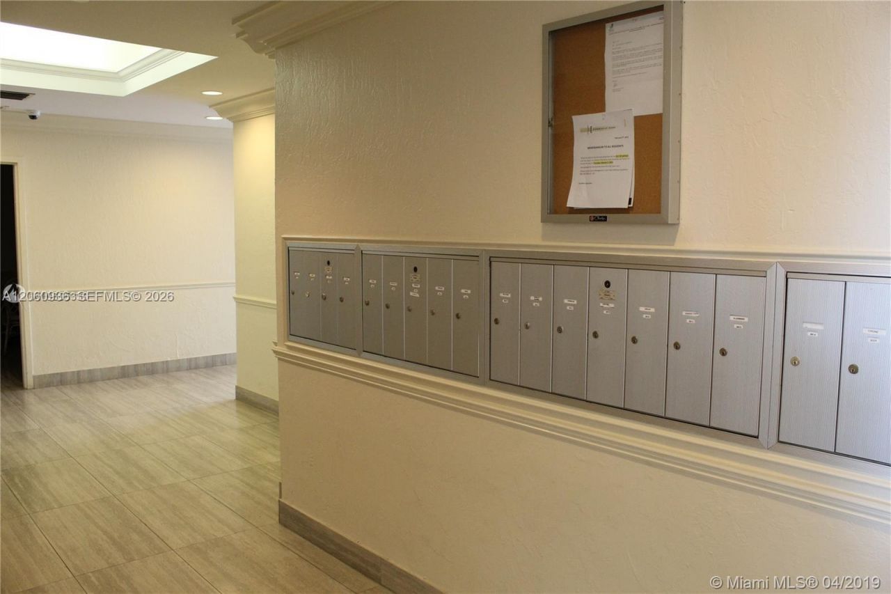 10140 W Bay Harbor Dr, Unit 603C, Bay Harbor Islands, FL 33154 Photo