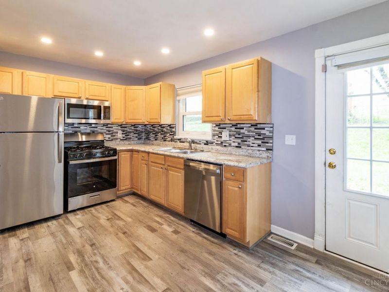 2665 Haverknoll Drive, Colerain Township, OH 45231 Photo 5