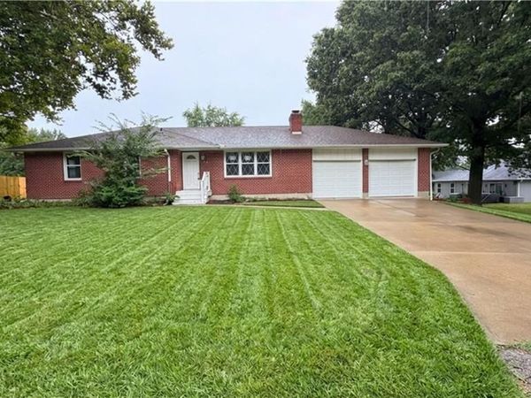 433 E Elm Street, Drexel, MO 64742