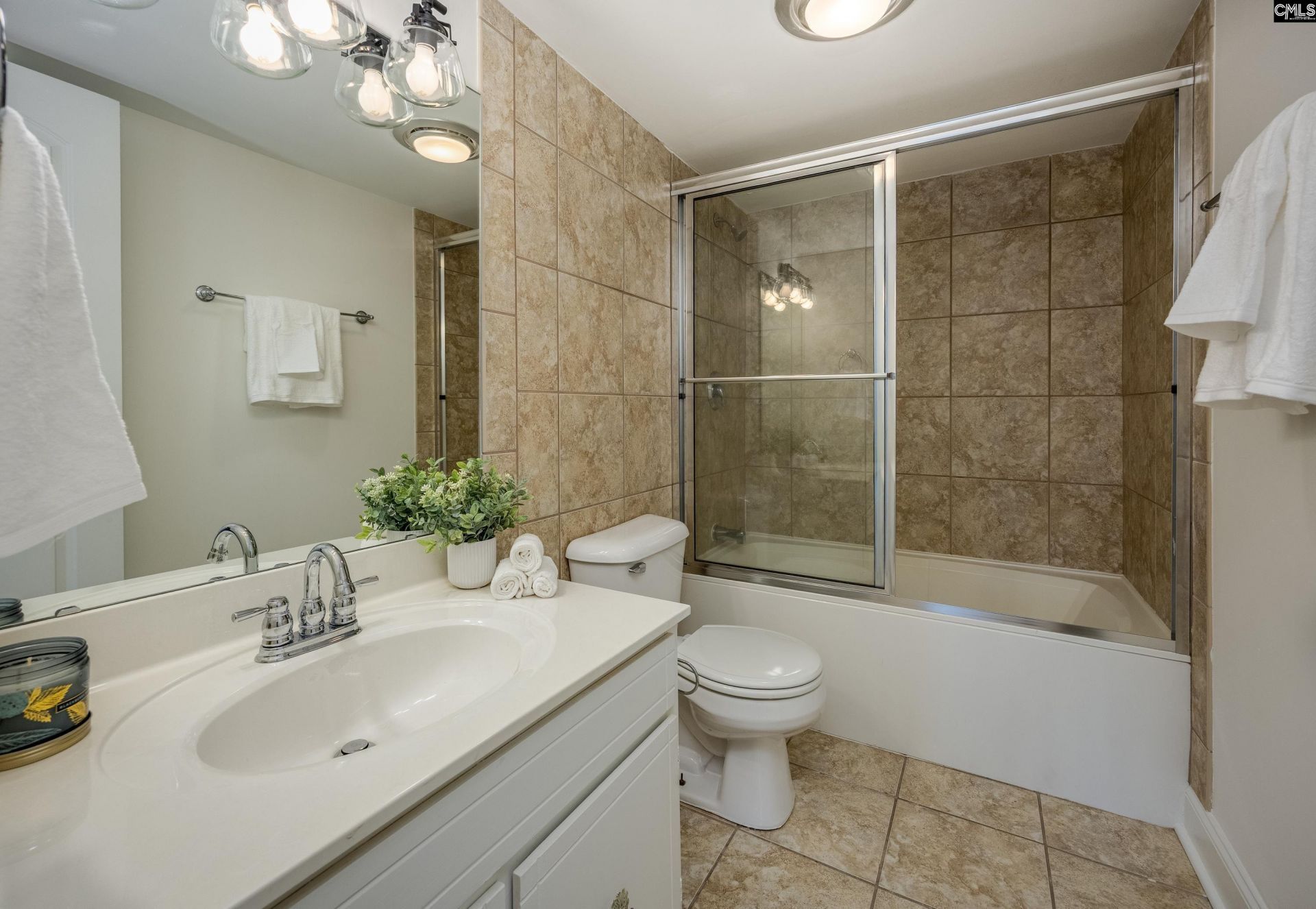 1825 St. Julian Place Photo 34