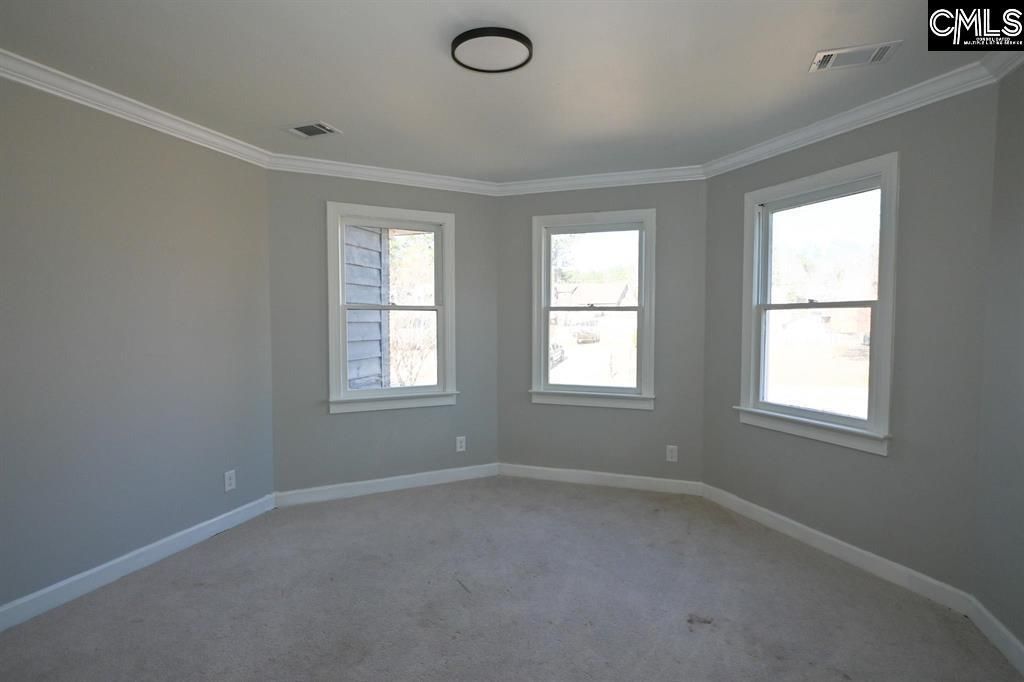 723 Moss Creek Drive  Photo 27