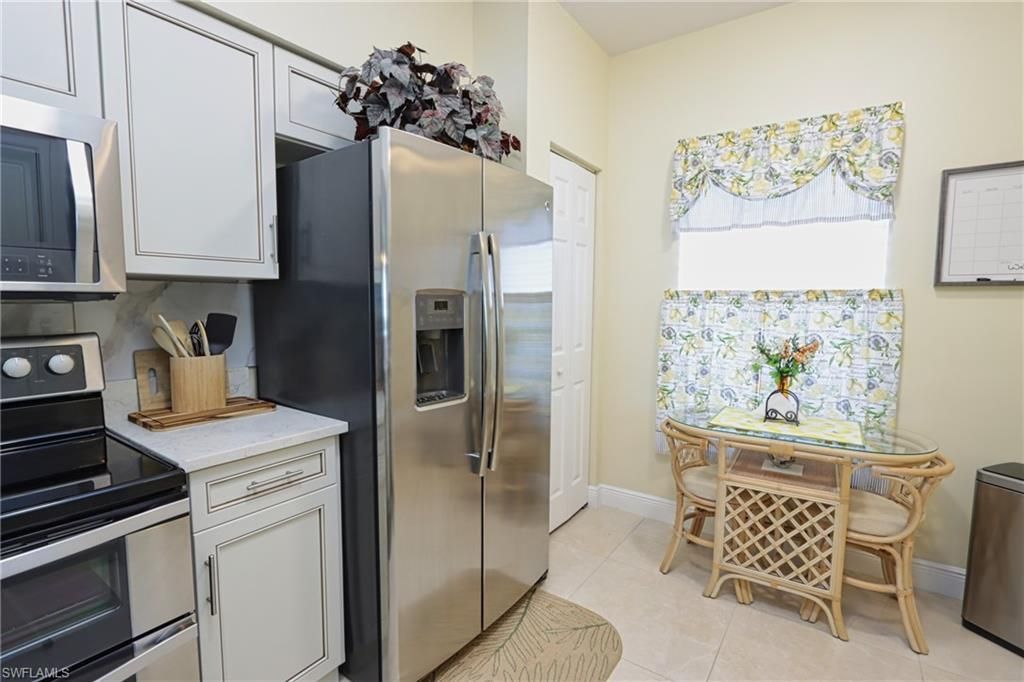 3250 Cypress Glen Way , Unit 403, Naples, FL 34109 Photo