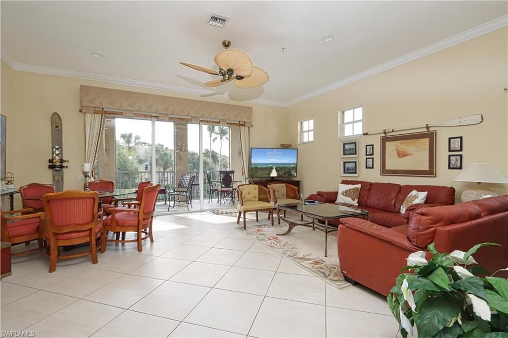 400 L Ambiance Cir , Unit 206, Naples, FL 34108 Photo