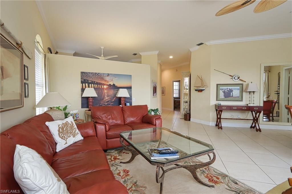 400 L Ambiance Cir , Unit 206, Naples, FL 34108 Photo
