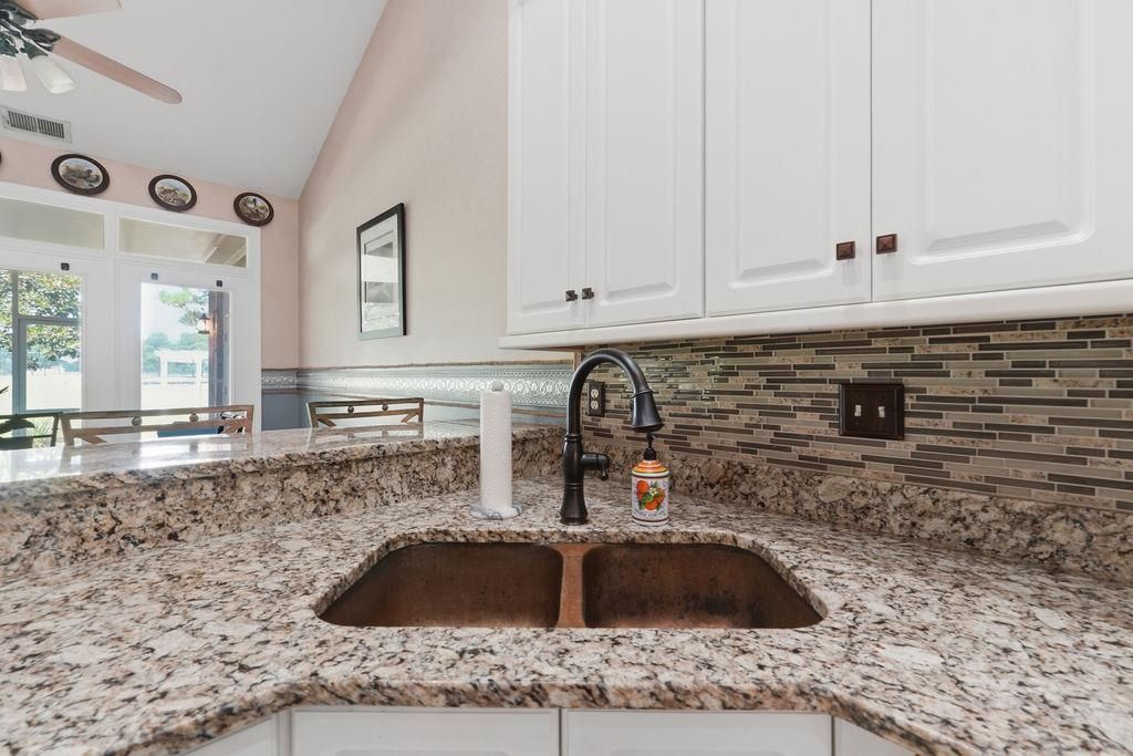 4889 Westwind Dr. Photo 17