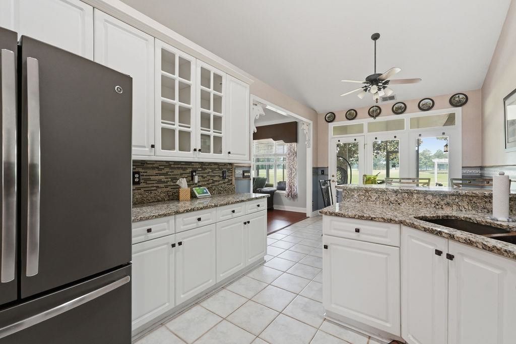 4889 Westwind Dr. Photo 19