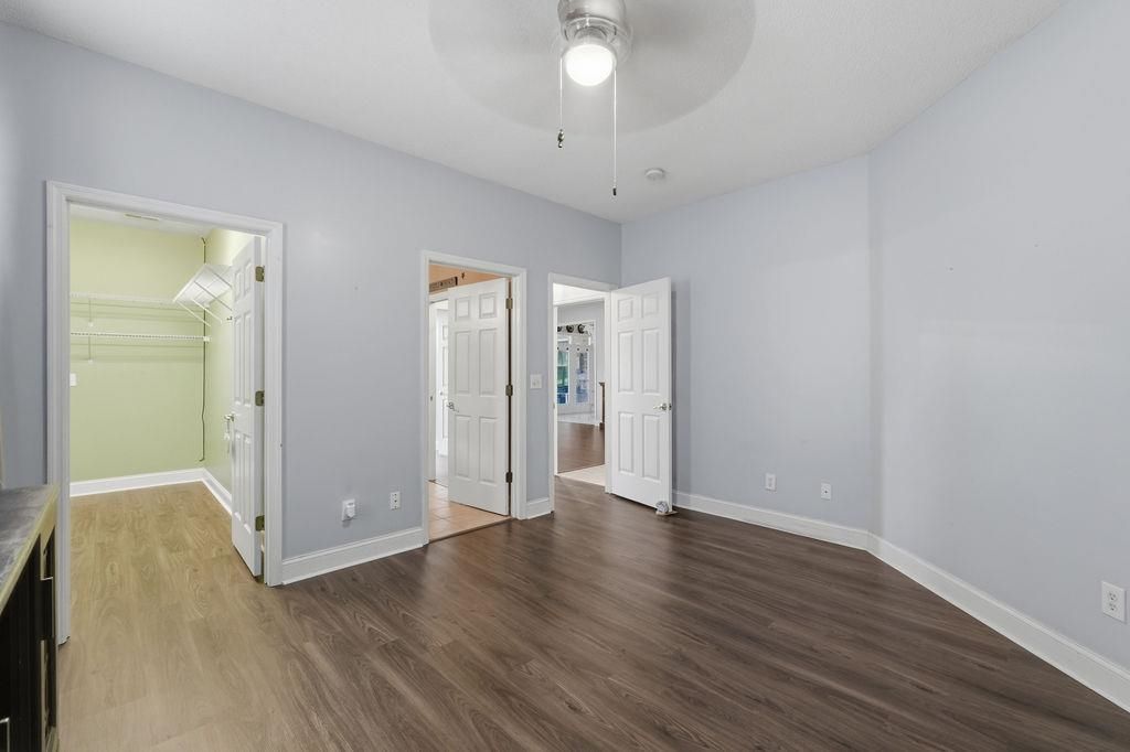4889 Westwind Dr. Photo 31
