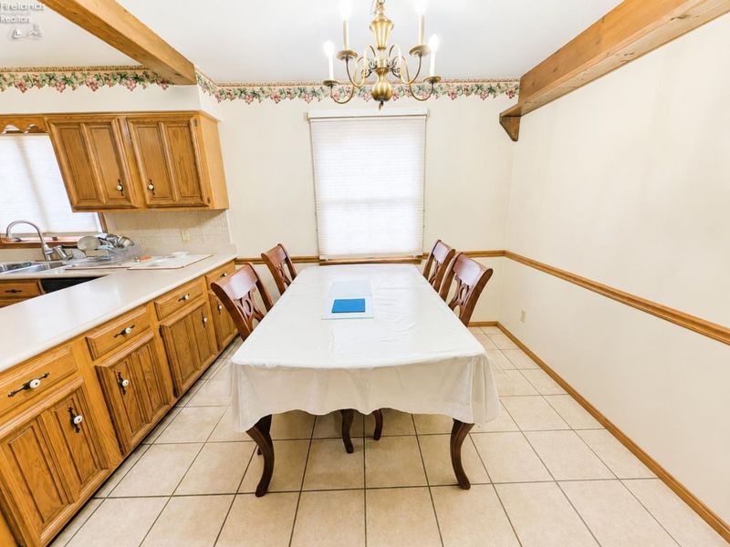 1206 Royal Oak Court, Mansfield, OH 44906 Photo 8
