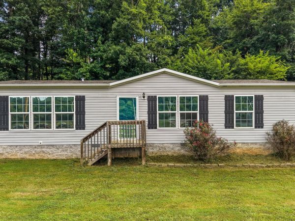 2236 Buttermilk Rd, Lenoir City, TN 37771
