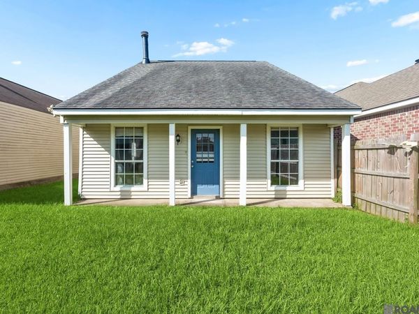 3325 Myrtle Grove Dr, Baton Rouge, LA 70810