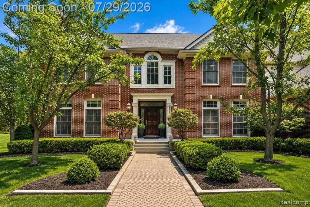 2398 Heronwood Drive , Bloomfield Hills, MI 48302 Main Photo