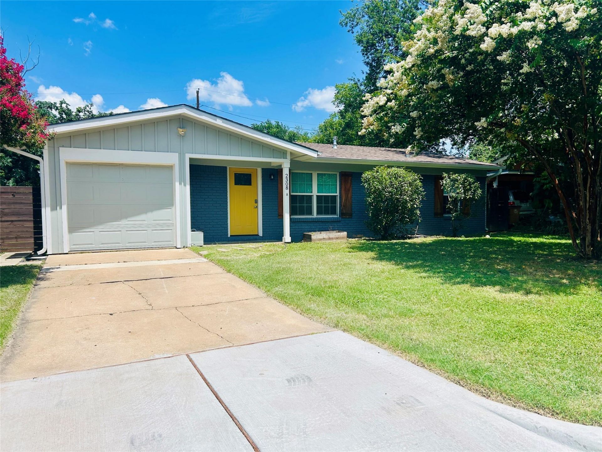 2308 Devonshire Dr, Unit A, Austin, TX 78723 Main Photo
