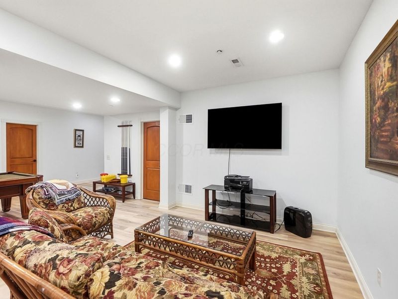 7182 N Hoover Reserve Court N, Westerville, OH 43081 Photo 73