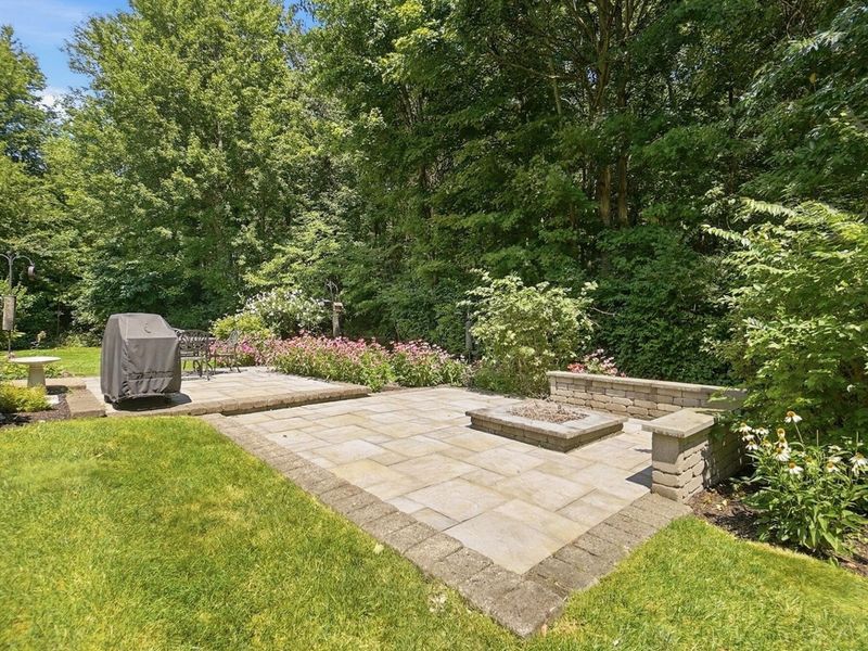 7182 N Hoover Reserve Court N, Westerville, OH 43081 Photo 85