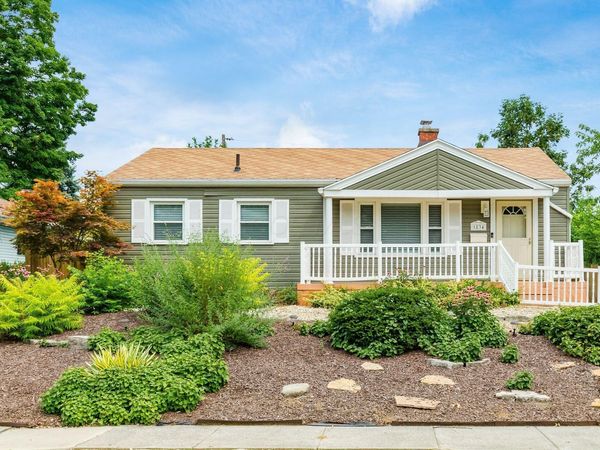 1834 E Beaumont Road , Columbus, OH 43224