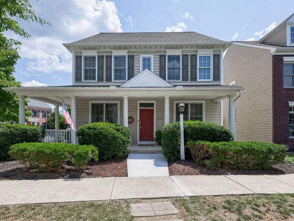 319 Brittany Lane, Mount Joy, PA 17552