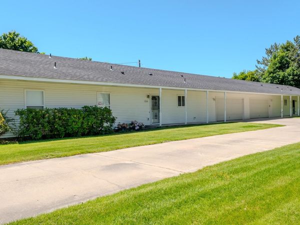 1010 S Houk Rd, Spokane Valley, WA 99216