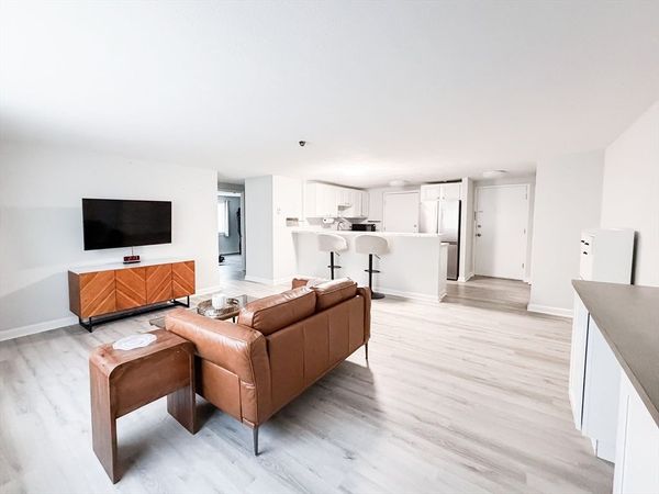 215 Winter Street, Unit 1P, Weymouth, MA 02188