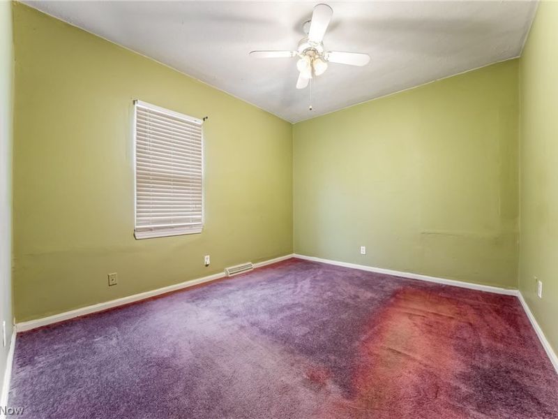 402 W 28th Street , Lorain, OH 44055 Photo 17