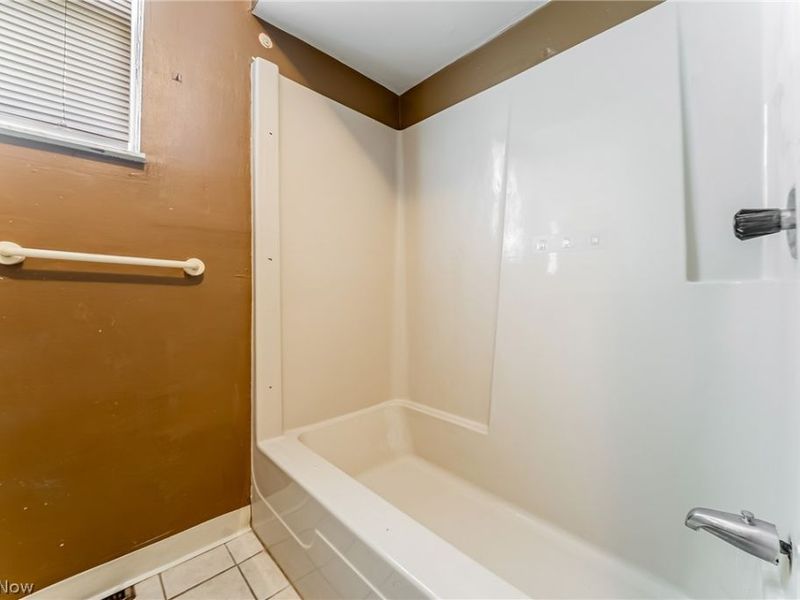 402 W 28th Street , Lorain, OH 44055 Photo 20