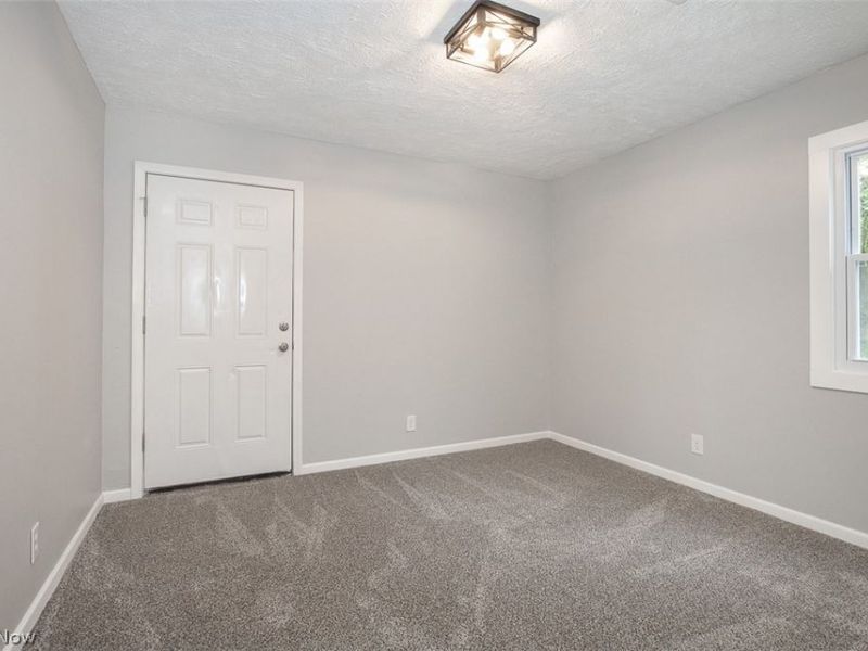 12215 Guardian Boulevard , Cleveland, OH 44135 Photo 11