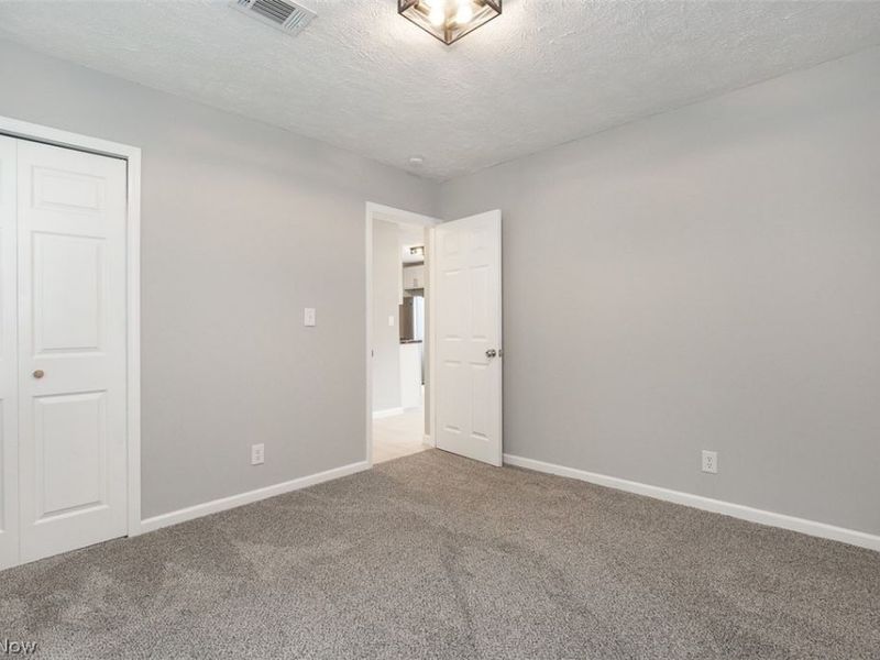 12215 Guardian Boulevard , Cleveland, OH 44135 Photo 13