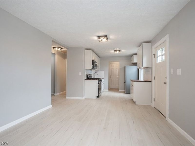 12215 Guardian Boulevard , Cleveland, OH 44135 Photo 5