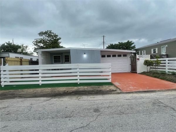 2135 ORANGE DRIVE, HOLIDAY, FL 34691