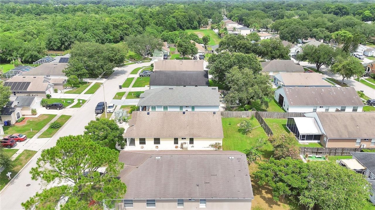 1422 Lake Shore Ranch Drive, Seffner, FL 33584 Photo
