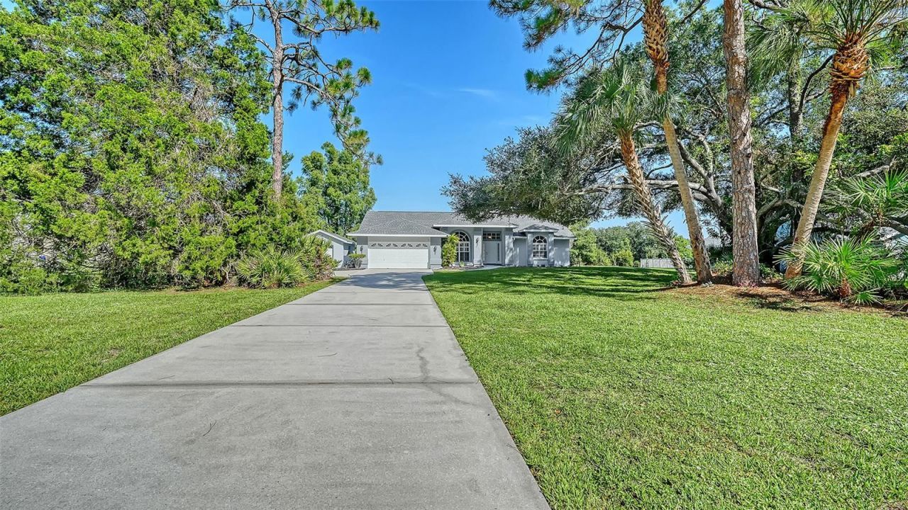 602 137th Street E, Bradenton, FL 34212 Photo