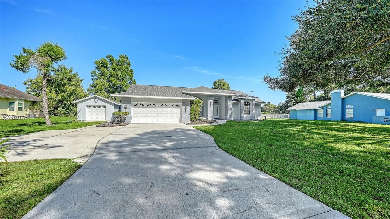 602 137th Street E, Bradenton, FL 34212 Photo