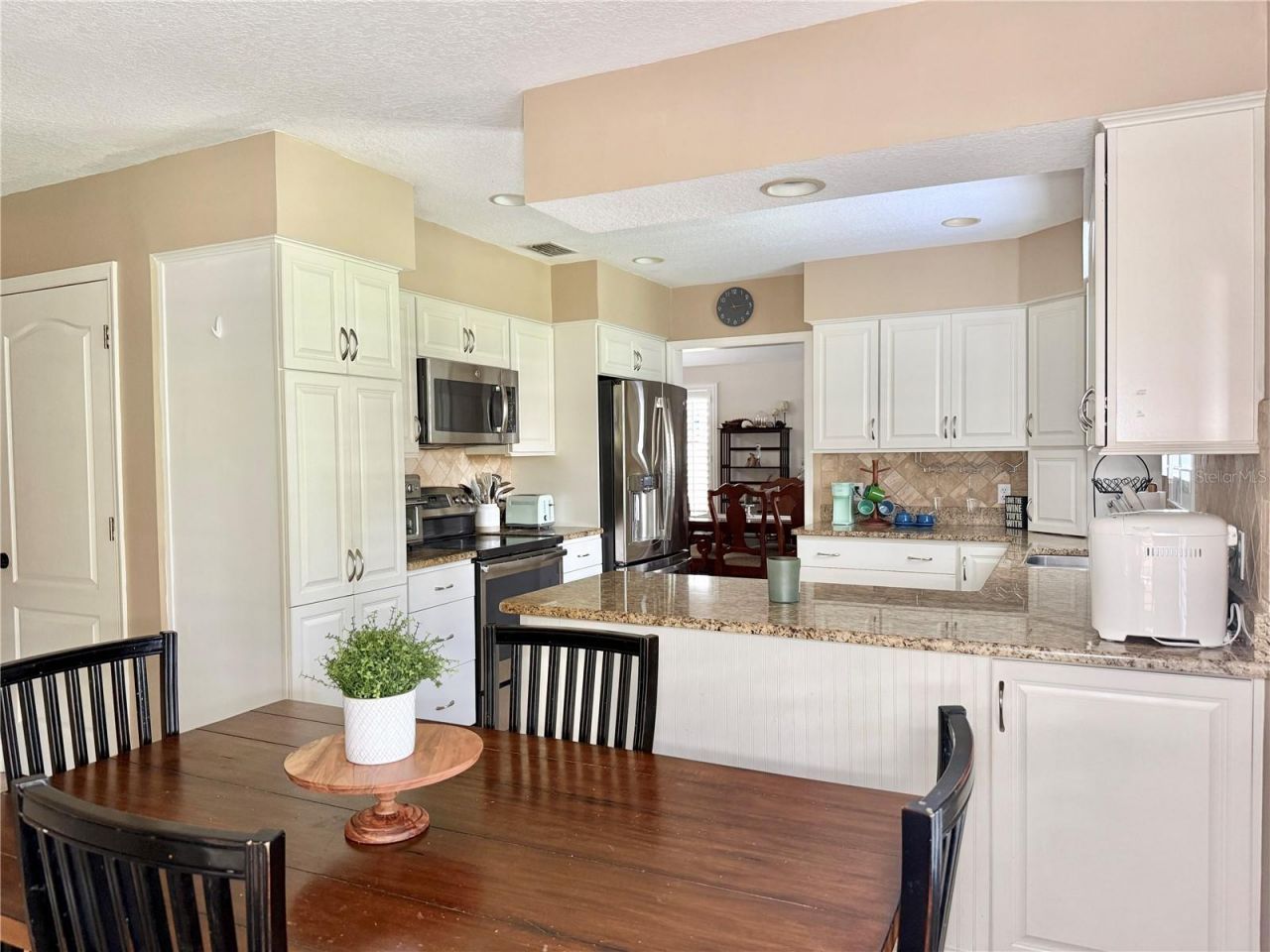 9306 Alanbrooke St, Temple Terrace, FL 33637 Photo