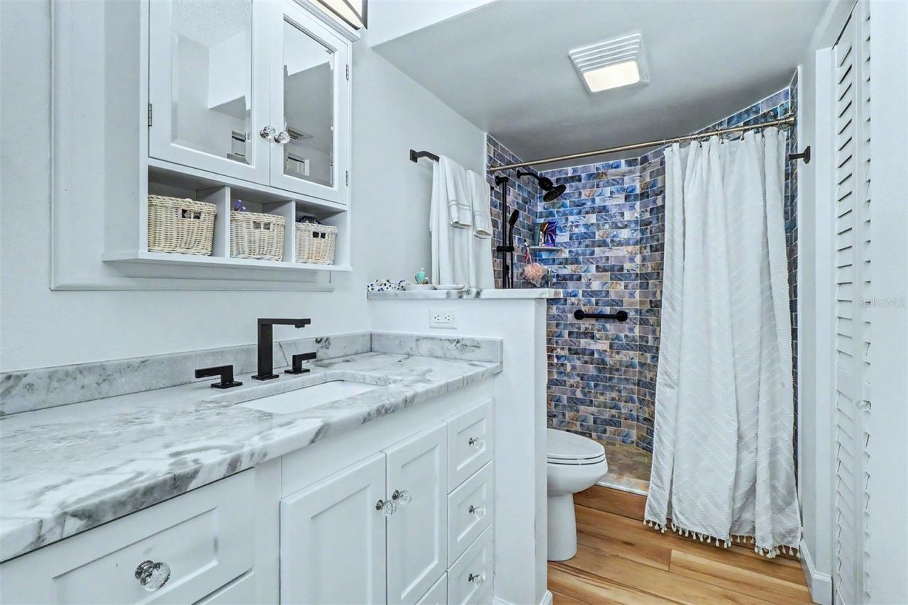 6145 Sun Boulevard, Unit 306, Saint Petersburg, FL 33715 Photo