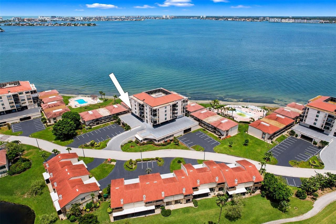 6145 Sun Boulevard, Unit 306, Saint Petersburg, FL 33715 Photo