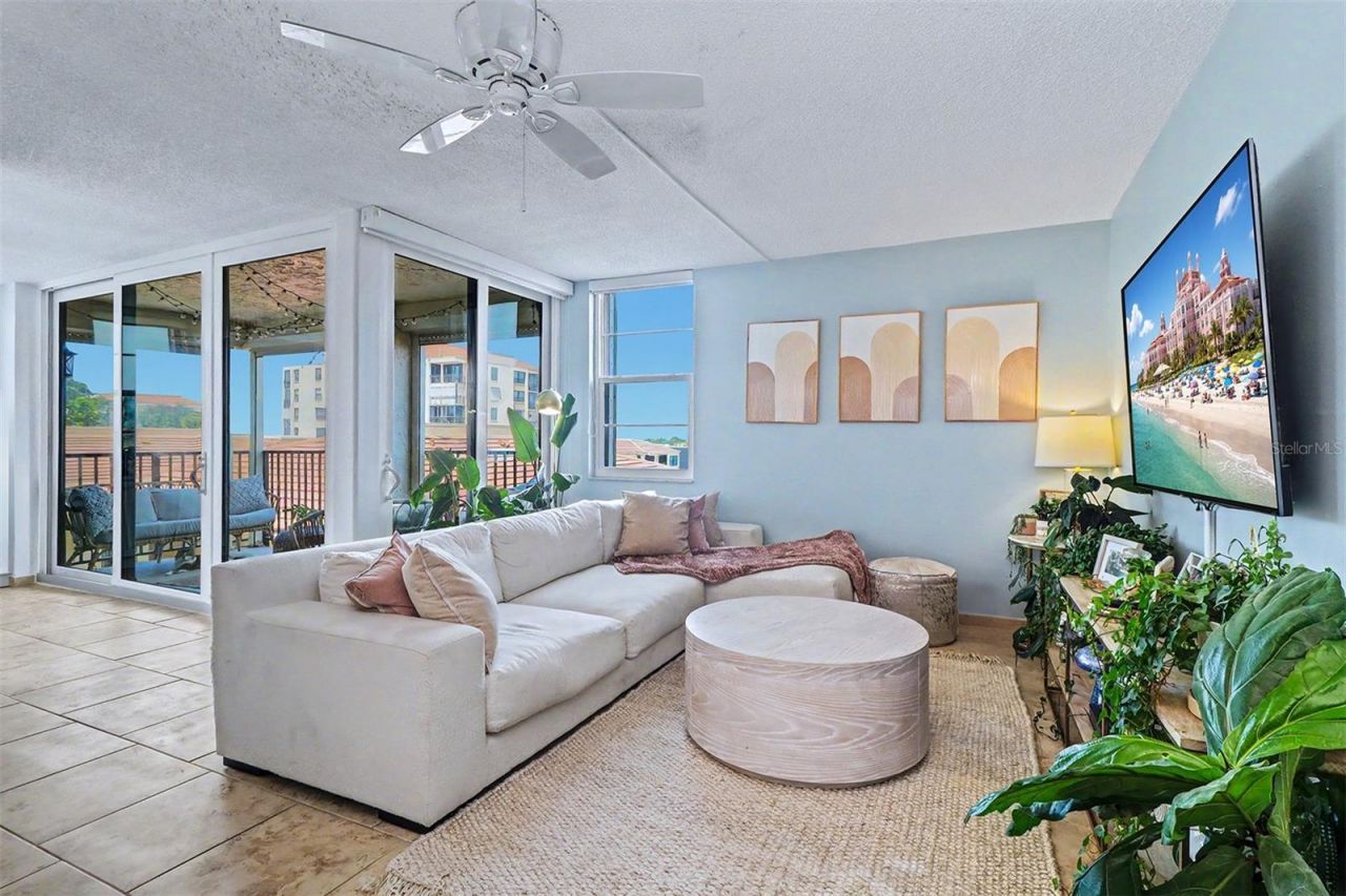 6145 Sun Boulevard, Unit 306, Saint Petersburg, FL 33715 Photo