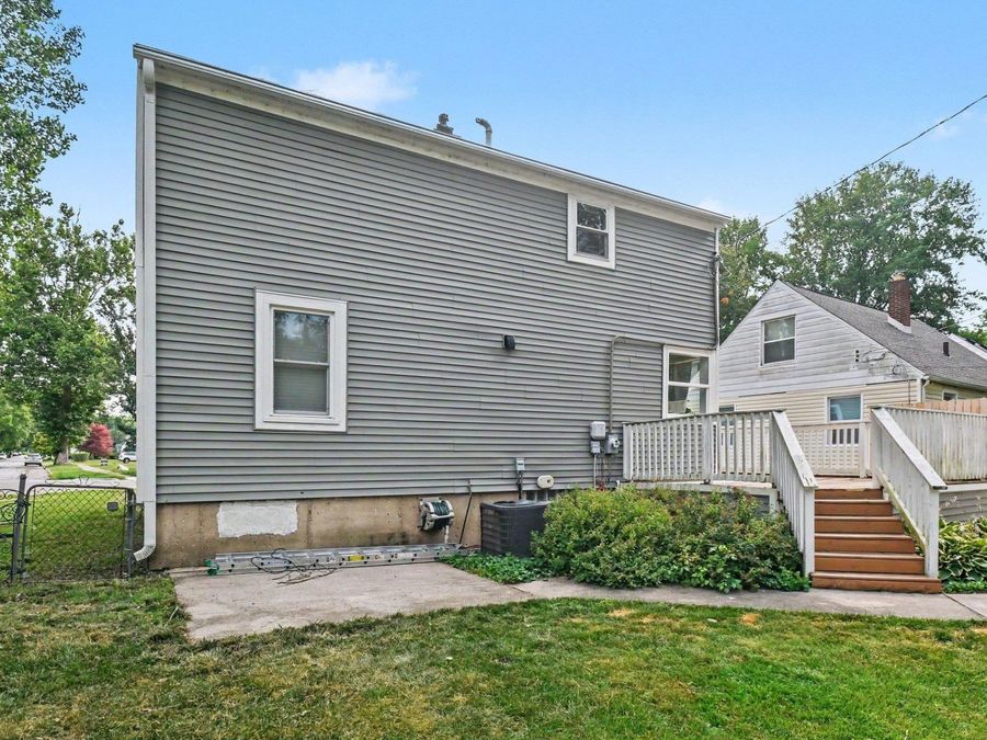Property Image 25