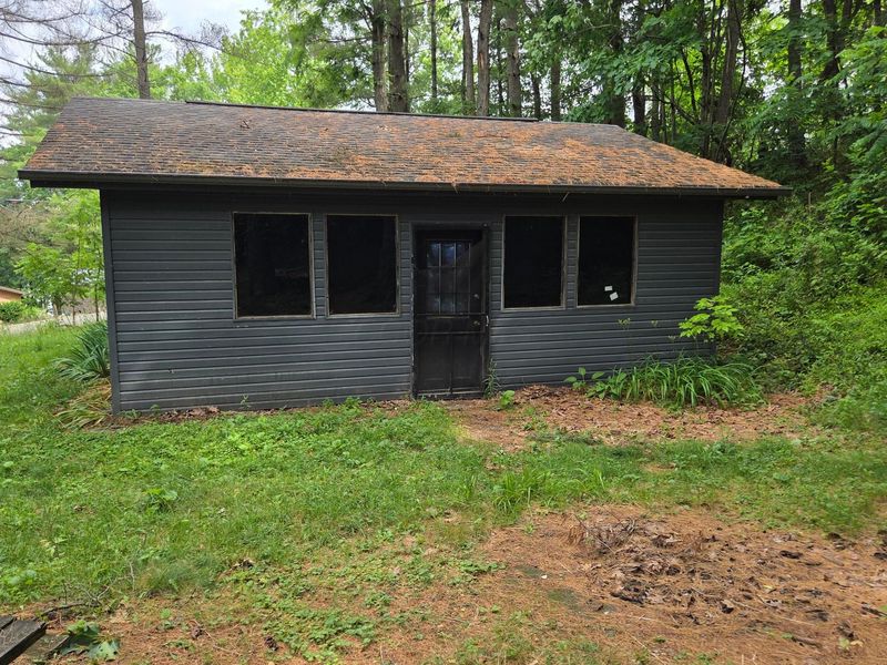 100 Sunset Drive , Senecaville, OH 43780 Photo 3