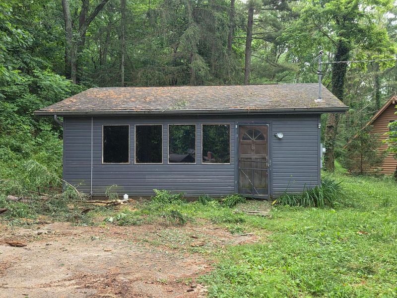 100 Sunset Drive , Senecaville, OH 43780 Photo 8
