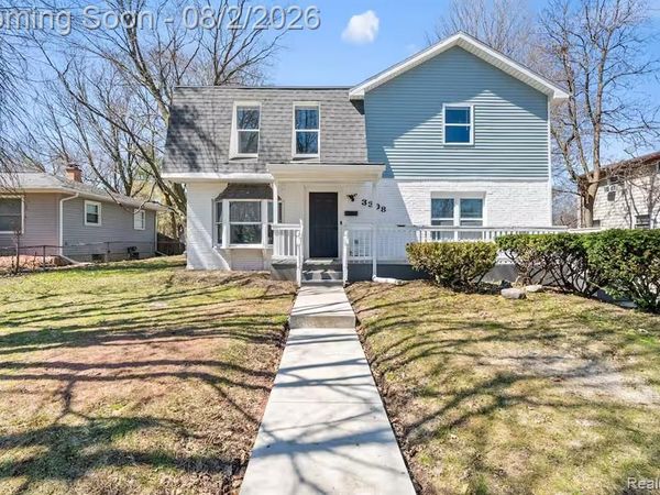 3308 Maloney Street , Lansing, MI 48911