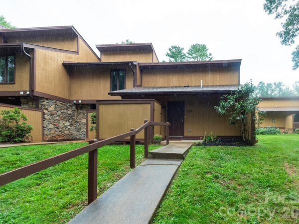 129 Colony Drive, Arden, NC 28704
