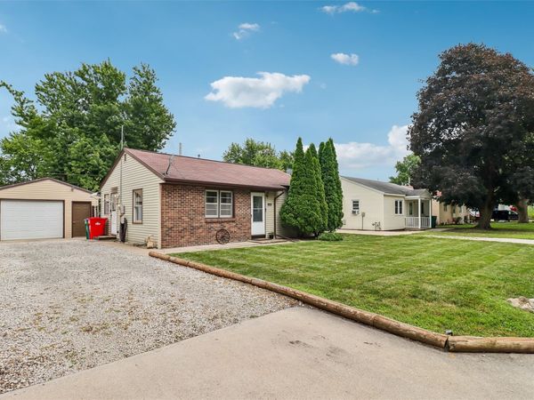 1108 Harding Road , Webster City, IA 50595