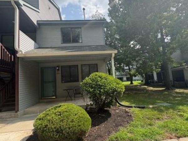 400 BARCLAY WALK, CHERRY HILL, NJ 08034